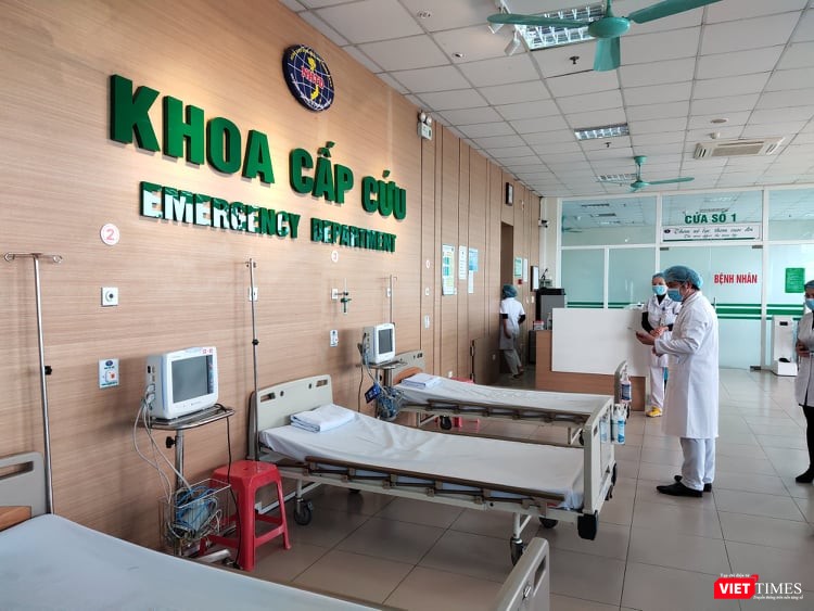 Đi cách ly thú vị như đi du lịch! ảnh 10 2 nhân viên y tế đầu tiên tại Việt Nam nhiễm virus Corona