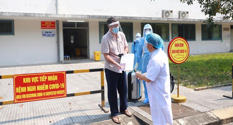 Bệnh nhân 58 tuổi người Anh nhiễm virus Corona đã khỏi bệnh 