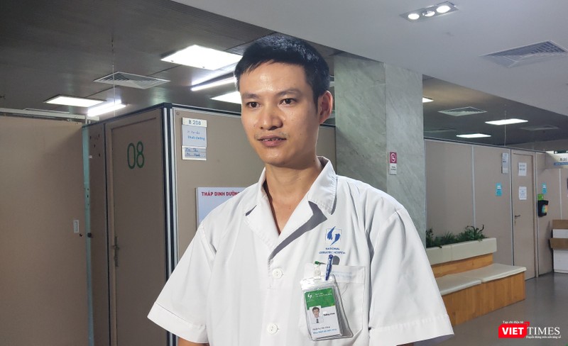 ThS. BS. Bùi Văn Dũng – Trưởng Khoa Thăm dò chức năng, Bệnh viện Lão khoa Trung ương (Ảnh: Minh Thúy) ThS. BS. Bùi Văn Dũng – Trưởng Khoa Thăm dò chức năng, Bệnh viện Lão khoa Trung ương (Ảnh: Minh Thúy)