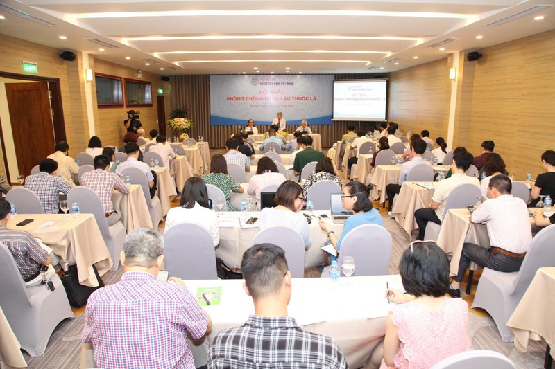 Toàn cảnh hội thảo phòng, chống buôn lậu thuốc lá (Ảnh: Mai Trinh) Toàn cảnh hội thảo phòng, chống buôn lậu thuốc lá (Ảnh: Mai Trinh)