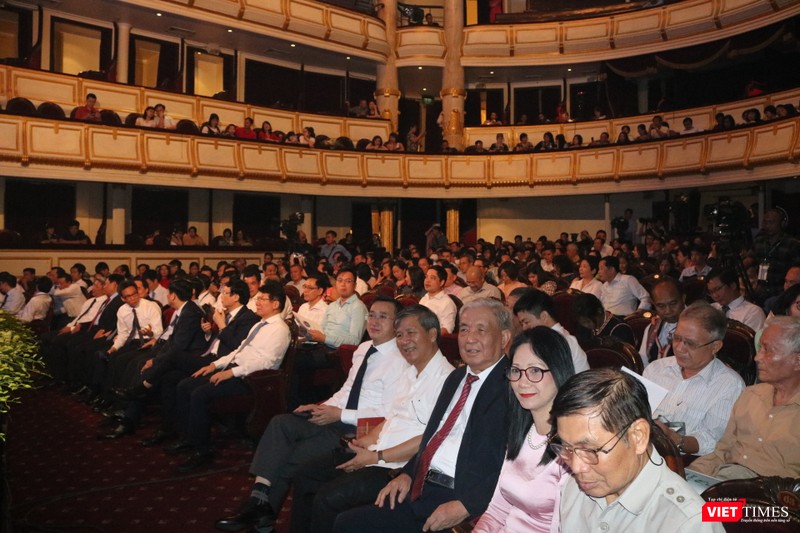 Các đại biểu tham dự lễ trao giải (Ảnh: Minh Thúy)