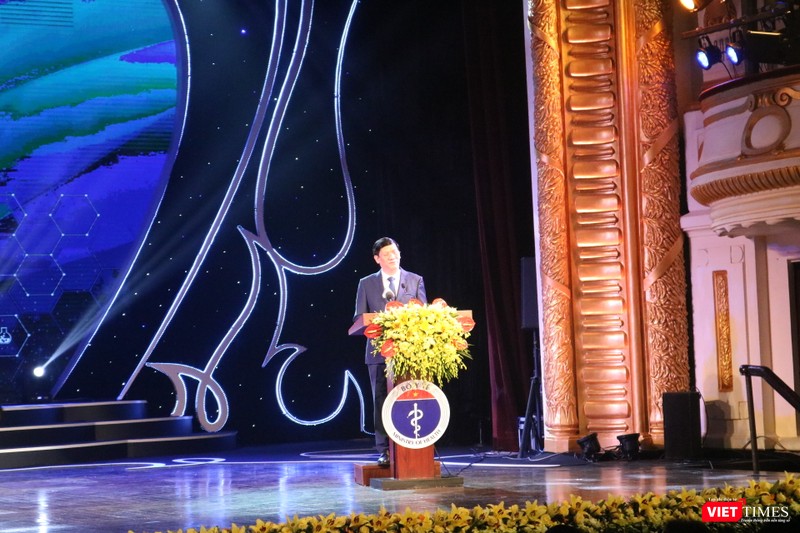 Quyền Bộ trưởng Bộ Y tế Nguyễn Thanh Long (Ảnh: Minh Thúy)