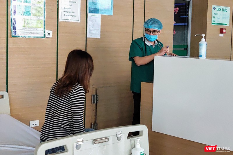 Bài 2: Chuyên gia y tế nói gì về các đơn thuốc trị COVID-19 trôi nổi trên mạng? 