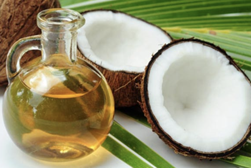 Dầu dừa (Ảnh: BoldSky) Dầu dừa (Ảnh: BoldSky)