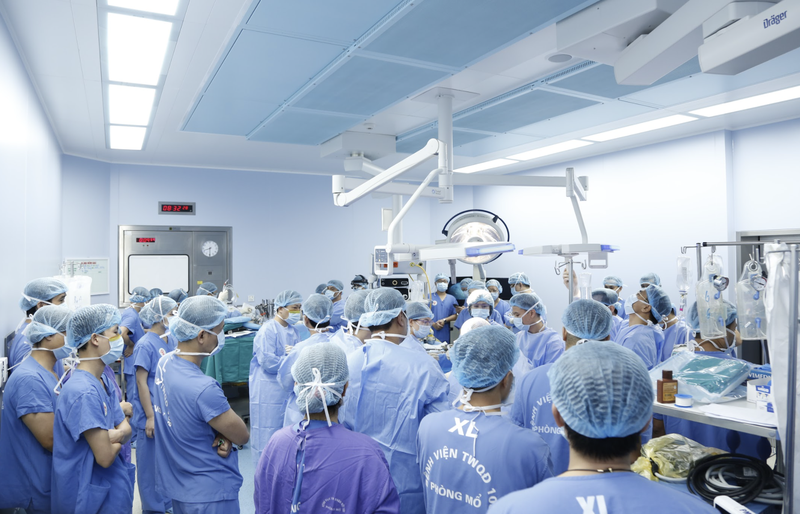 Hơn 150 bác sĩ, điều dưỡng, dược sĩ, kỹ thuật viên, nhân viên của Bệnh viện đã được huy động (Ảnh: BVCC)