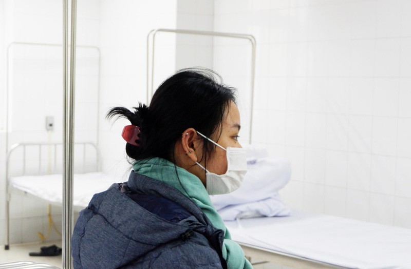 Cô sinh viên trường y chia sẻ sau tiêm vaccine phòng COVID-19 Nano Covax liều cao nhất (Ảnh: Thảo Vy) Cô sinh viên trường y chia sẻ sau tiêm vaccine phòng COVID-19 Nano Covax liều cao nhất (Ảnh: Thảo Vy)