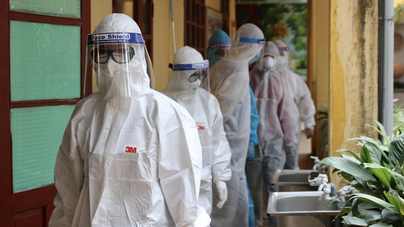 Các bác sĩ chi viện cho Hải Dương chống dịch (Ảnh - BYT) 