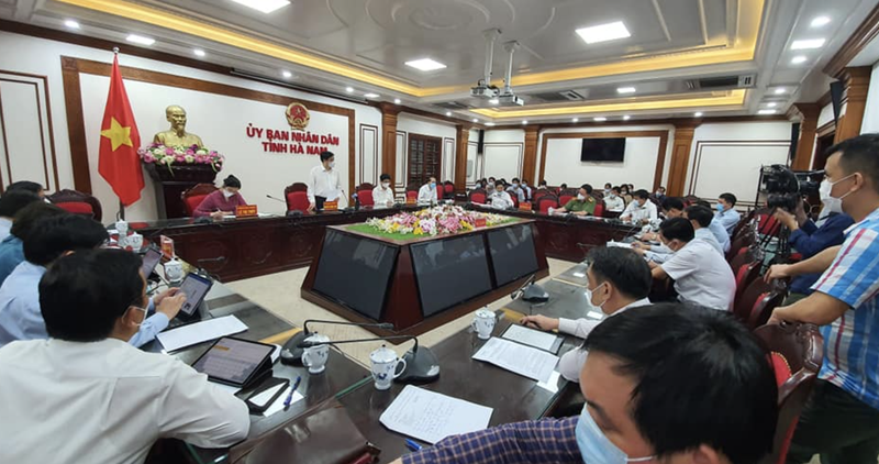 Bộ trưởng Bộ Y tế họp khẩn với Hà Nam về công tác phòng, chống dịch (Ảnh - BYT)