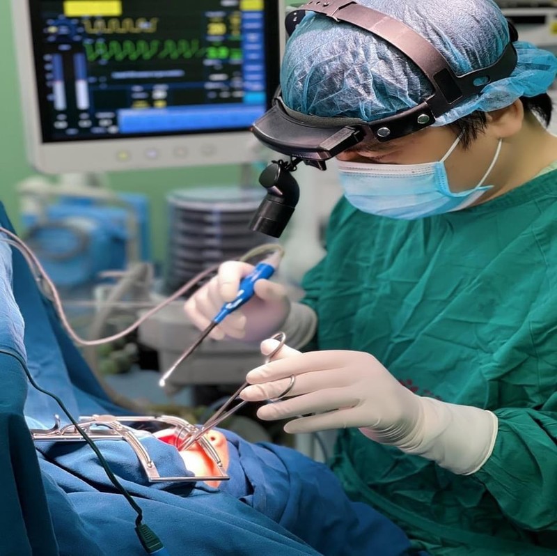 Trẻ được phẫu thuật cắt Amidan bằng phương pháp Coblator tại Bệnh viện Nhi Trung ương (Ảnh - BVCC)