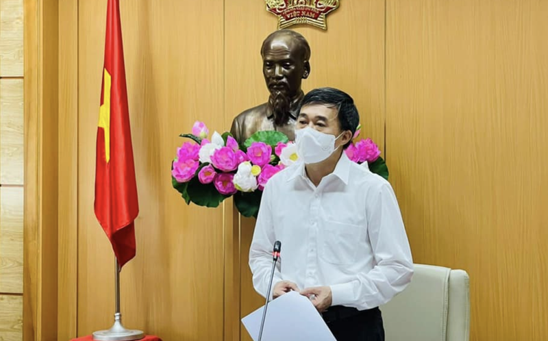 Thứ trưởng Trần Văn Thuấn nhấn mạnh: Trong năm nay, Việt Nam sẽ có ít nhất 1 vaccine phòng COVID-19 trong nước sản xuất thành công. (Ảnh - BYT)