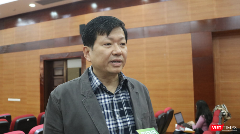 Theo ông Dũng, 2 năm gần đây, Viện Hàn lâm Khoa học và Công nghệ Việt Nam đã bị nhiều doanh nghiệp lợi dụng tên tuổi để bán các sản phẩm thực phẩm chức năng (Ảnh - Minh Thuý)