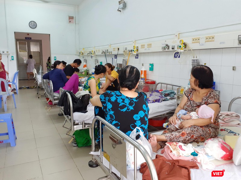 Nắng nóng gay gắt, hơn 5.000 bệnh nhi nhập viện 