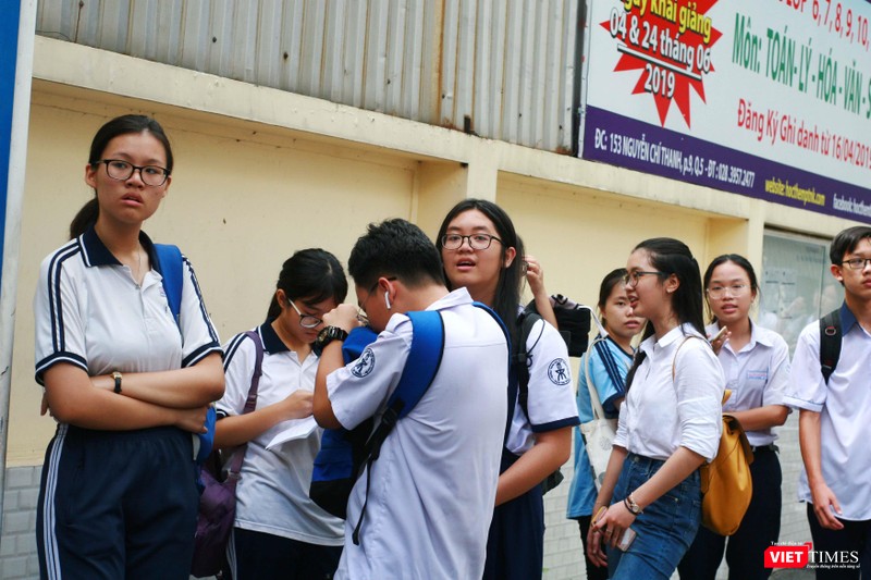 Tuyển sinh lớp 10 tại TP.HCM: Học sinh chuẩn bị bước vào cuộc “đua” khốc liệt ảnh 4 Trường Phổ thông Năng khiếu có tỷ lệ “chọi” cao nhất