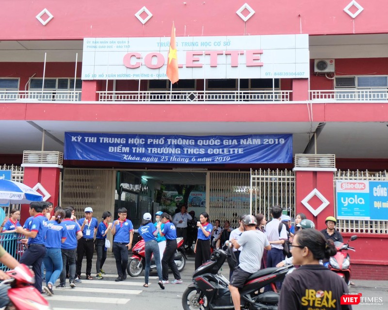 Trường THCS Colette (Quận 3) là một trong ba điểm thi xảy ra sự cố thiếu mã đề