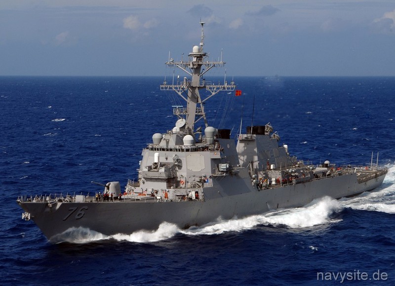 Tàu khu trục USS Higgins.