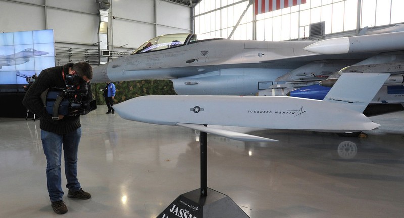 Tên lửa hành trình mới và hiện đại nhất của Mỹ JASSM.