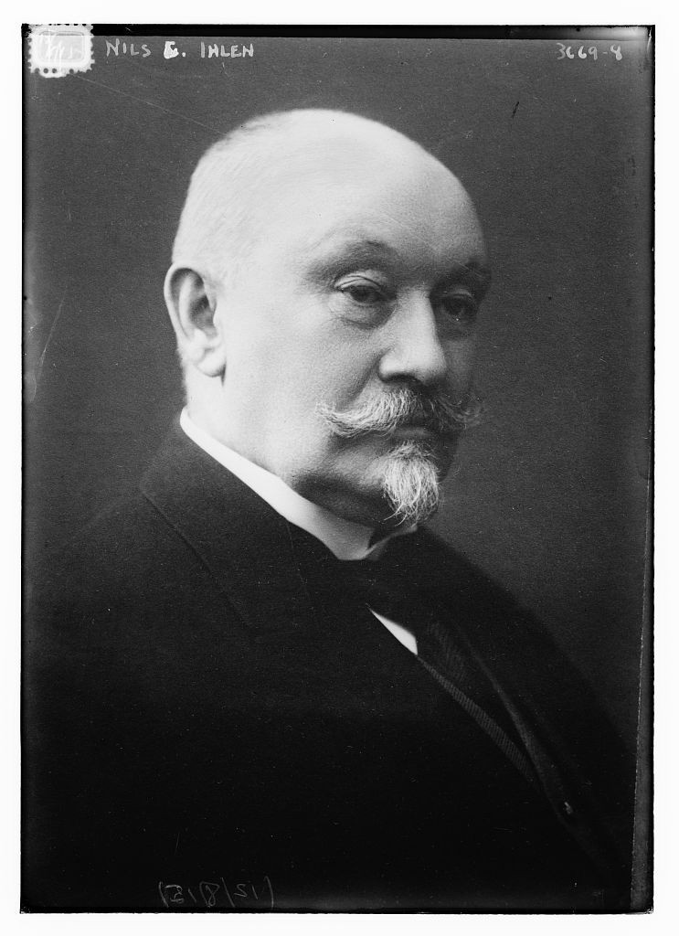 Tuyên bố Ihlen đã khiến Đan Mạch nắm trọn Greenland. Tuyên bố Ihlen đã khiến Đan Mạch nắm trọn Greenland.