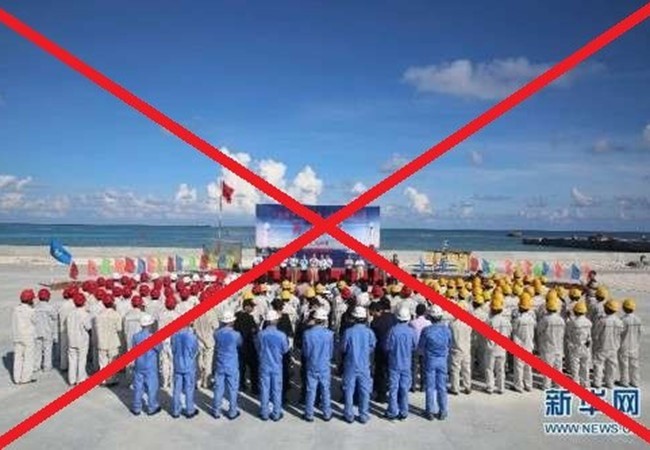Lực lượng binh lính và công nhân Trung Quốc hoạt động bất hợp pháp tại đá Chữ Thập, Trường Sa, Khánh Hòa, Việt Nam, ảnh: Tân Hoa Xã.