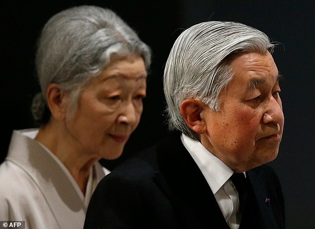 Nhật Hoàng Akihito và Hoàng hậu Michiko