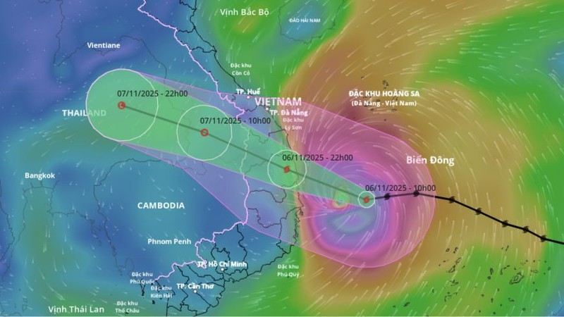Bão Kalmaegi giật trên cấp 17, gây mưa lớn ở miền Trung và Tây Nguyên