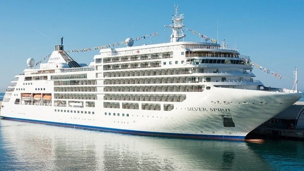 TP.HCM cách ly thêm 94 người tiếp xúc với hành khách Anh nhiễm COVID-19 ảnh 2 Tàu khách đến từ Ý xin nhập cảnh, TP.HCM từ chối!