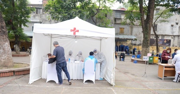 Xét nghiệm trong cộng đồng. Ảnh: BYT Xét nghiệm trong cộng đồng. Ảnh: BYT