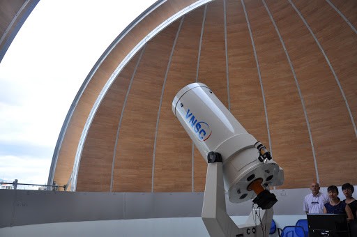 Đài thiên văn Nha Trang (đặt tại Hòn Chồng, tỉnh Khánh Hòa). Ảnh: Internet