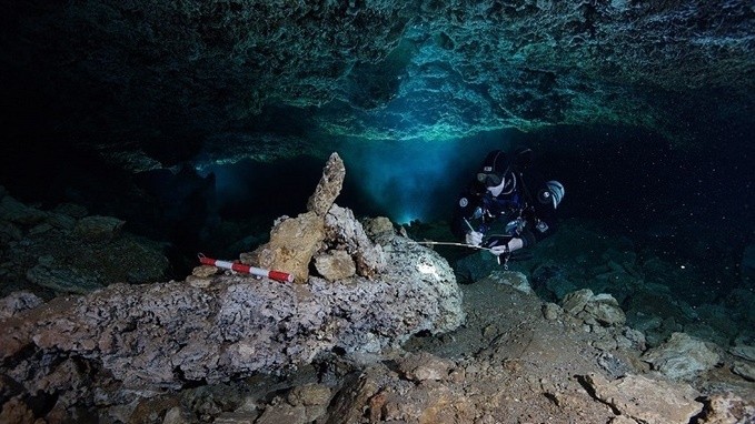 Phát hiện mỏ đất son làm chất khử trùng, nhuộm da có niên đại 12.000 năm