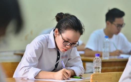 Tra cứu online đáp án đề thi tốt nghiệp THPT năm 2020 môn Vật Lý (tất cả mã đề) ảnh 5 Tra cứu online đáp án đề thi THPT môn Vật Lý 2020 mã đề 205