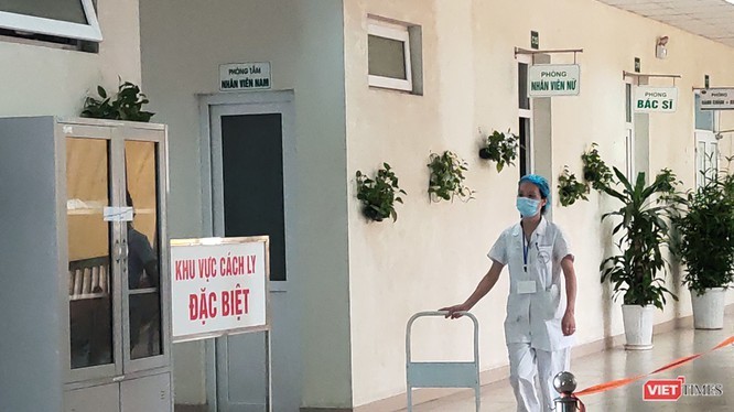 Bộ Y tế yêu cầu các BV tuyệt đối không để người nhà chăm sóc bệnh nhân tại một số khoa quan trọng