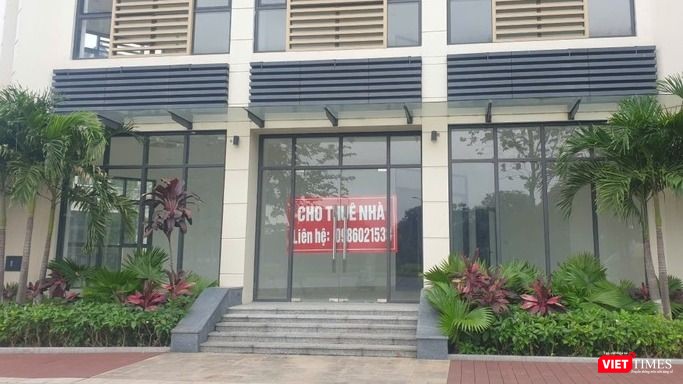 Nhiều shophouse treo biển cho thuê tại khu đô thị Tây Hồ Tây