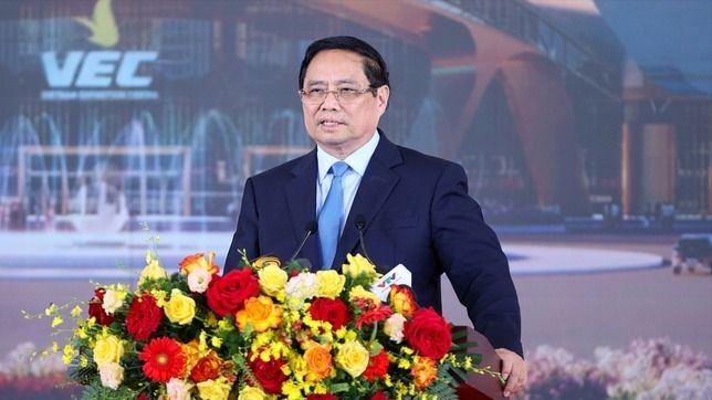 Thủ tướng Phạm Minh Chính phát biểu tại lễ khánh thành, khởi công 250 công trình, dự án. Ảnh: VGP/Nhật Bắc.