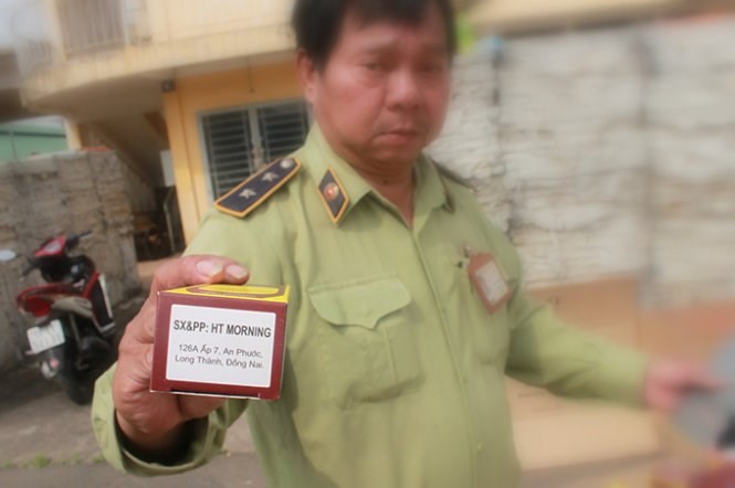 Những hộp mỹ phẩm chăm sóc tóc của Trung Quốc nhưng ghi rõ cụ thể địa chỉ sản xuất tại VN bị cơ quan chức năng phát hiện.