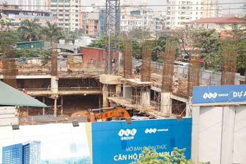 Dù chưa hoàn thiện móng nhưng chủ đầu tư dự án FLC 36 Phạm Hùng đã mở bán chính thức