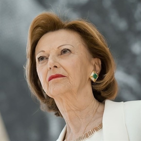 Những tỷ phú bí ẩn đứng sau các thương hiệu lừng danh ảnh 6 Những tỷ phú bí ẩn đứng sau các thương hiệu lừng danh ảnh 6