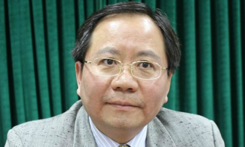 Ông Đỗ Hoàng Anh Tuấn cho rằng ngân sách không còn quá lo việc thất thu trước các cú sốc giá dầu. Ông Đỗ Hoàng Anh Tuấn cho rằng ngân sách không còn quá lo việc thất thu trước các cú sốc giá dầu.