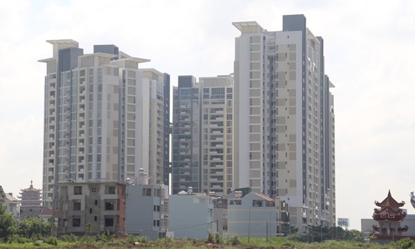 Giá căn hộ bình dân, quy mô vừa và nhỏ đang cao gấp 20 - 25 lần so với thu nhập trung bình/năm của người có thu nhập thấp (Ảnh: PD)