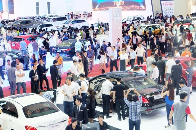 Từ xe lắp ráp trong nước đến xe nhập khẩu đều tiêu thụ tăng cao trong năm 2015 này - Ảnh: Quốc Hùng