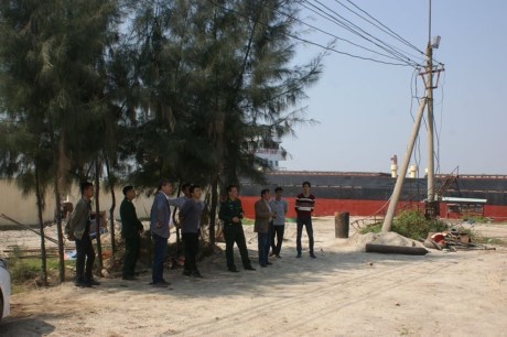 Lực lượng biên phòng đã có mặt khi ông Hòa mang tàu ngầm ra biển thử nghiệm