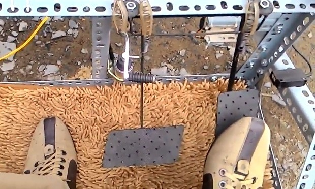 Người Nhật phát minh chân ga cải tiến chống đạp nhầm siêu thông minh ảnh 2