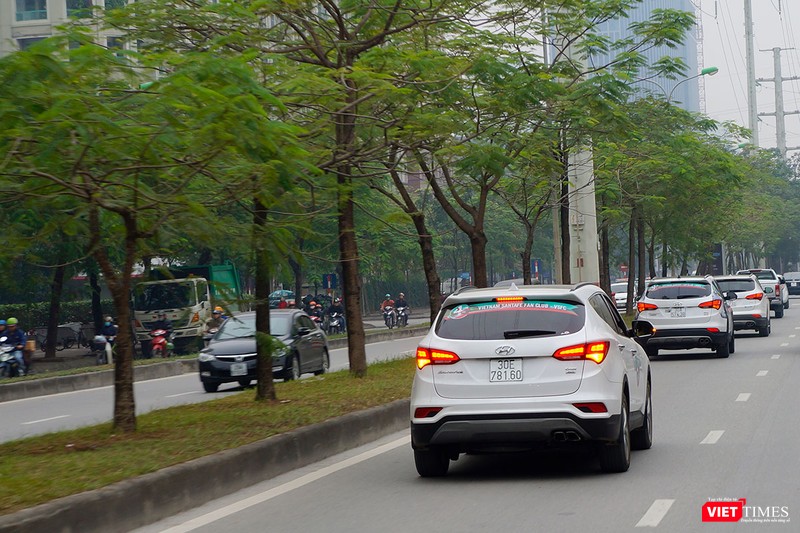 Dàn xe Hyundai SantaFe hùng hậu chào đón sinh nhật CLB tròn 4 tuổi ảnh 3