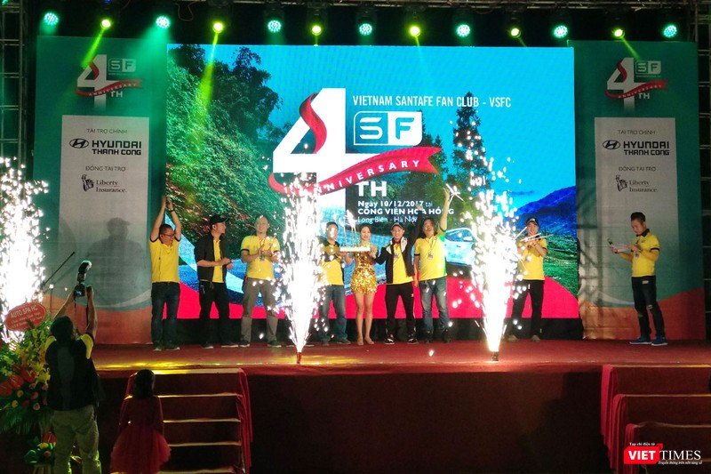 Dàn xe Hyundai SantaFe hùng hậu chào đón sinh nhật CLB tròn 4 tuổi ảnh 7