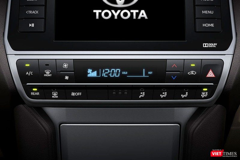 Đấu với Ford Explorer, Toyota LandCruiser Prado 2017 chốt giá 2,262 tỷ đồng  ảnh 4