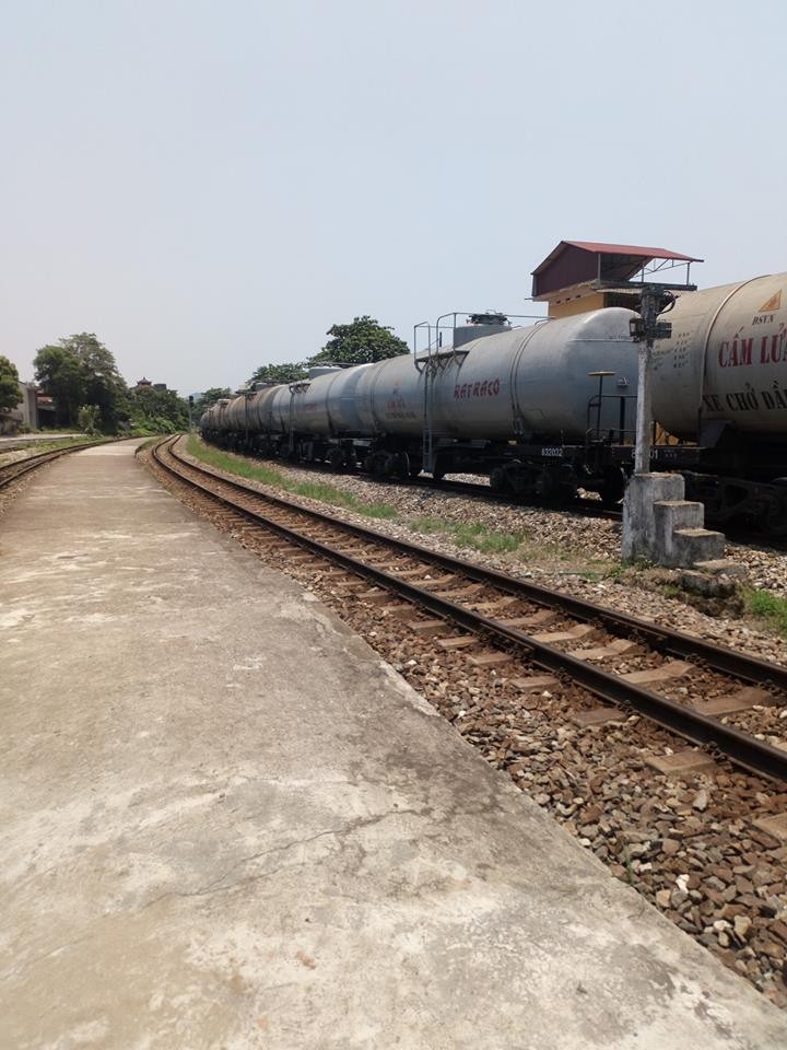 Nếu tách vận tải hàng hóa có tự chủ được kinh phí hay không vẫn là vấn đề cần bàn luận Nếu tách vận tải hàng hóa có tự chủ được kinh phí hay không vẫn là vấn đề cần bàn luận