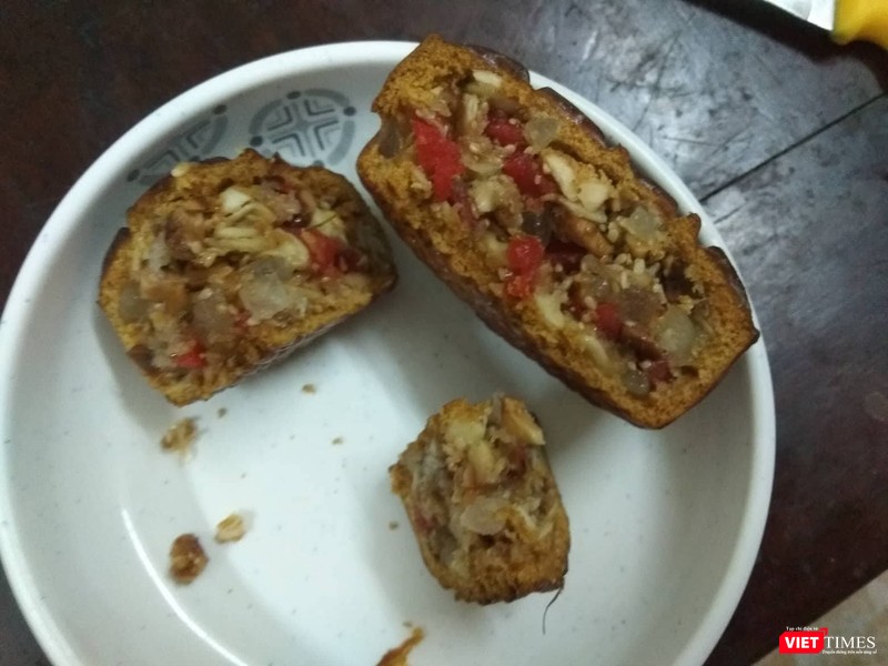 Nhiều loại thực phẩm do các cơ sở tư nhân tự làm, tự rao bán tràn lan trên mạng xã hội nhưng hoàn toàn chưa qua kiểm định chất lượng. Ảnh: Lê Mai Nhiều loại thực phẩm do các cơ sở tư nhân tự làm, tự rao bán tràn lan trên mạng xã hội nhưng hoàn toàn chưa qua kiểm định chất lượng. Ảnh: Lê Mai