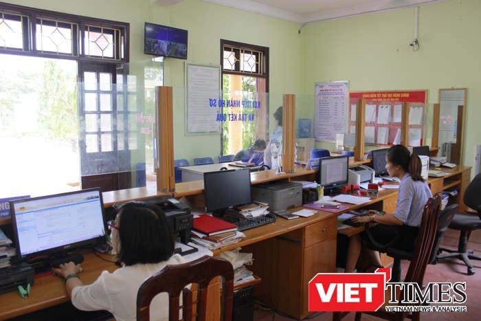 Hà Nội “căng mình” theo dịch vụ công trực tuyến