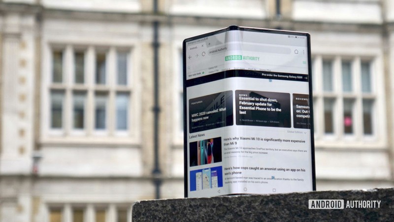 Huawei Mate XS có một mức giá khá cao so với các đối thủ (Ảnh: Android Authority) Huawei Mate XS có một mức giá khá cao so với các đối thủ (Ảnh: Android Authority)