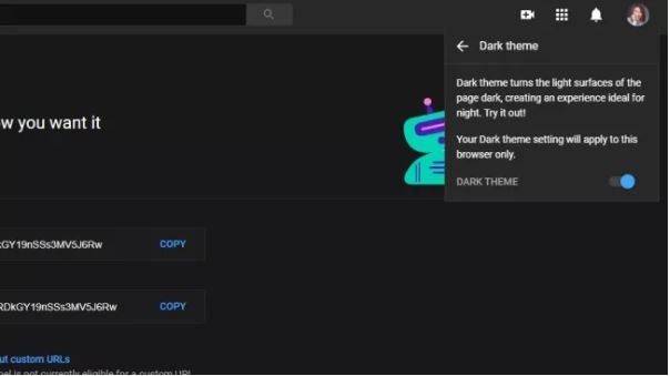 Cách chuyển chế độ tối YouTube trên máy tính (Ảnh: Techradar)