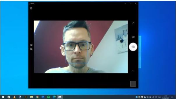 Họp online video qua Zoom (Ảnh: Techradar) Họp online video qua Zoom (Ảnh: Techradar)