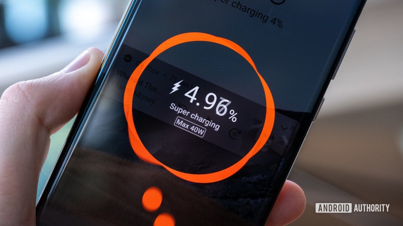 Khả năng sạc nhanh là một điểm cộng của Huawei P40 Pro Plus (Ảnh: Android Authority)